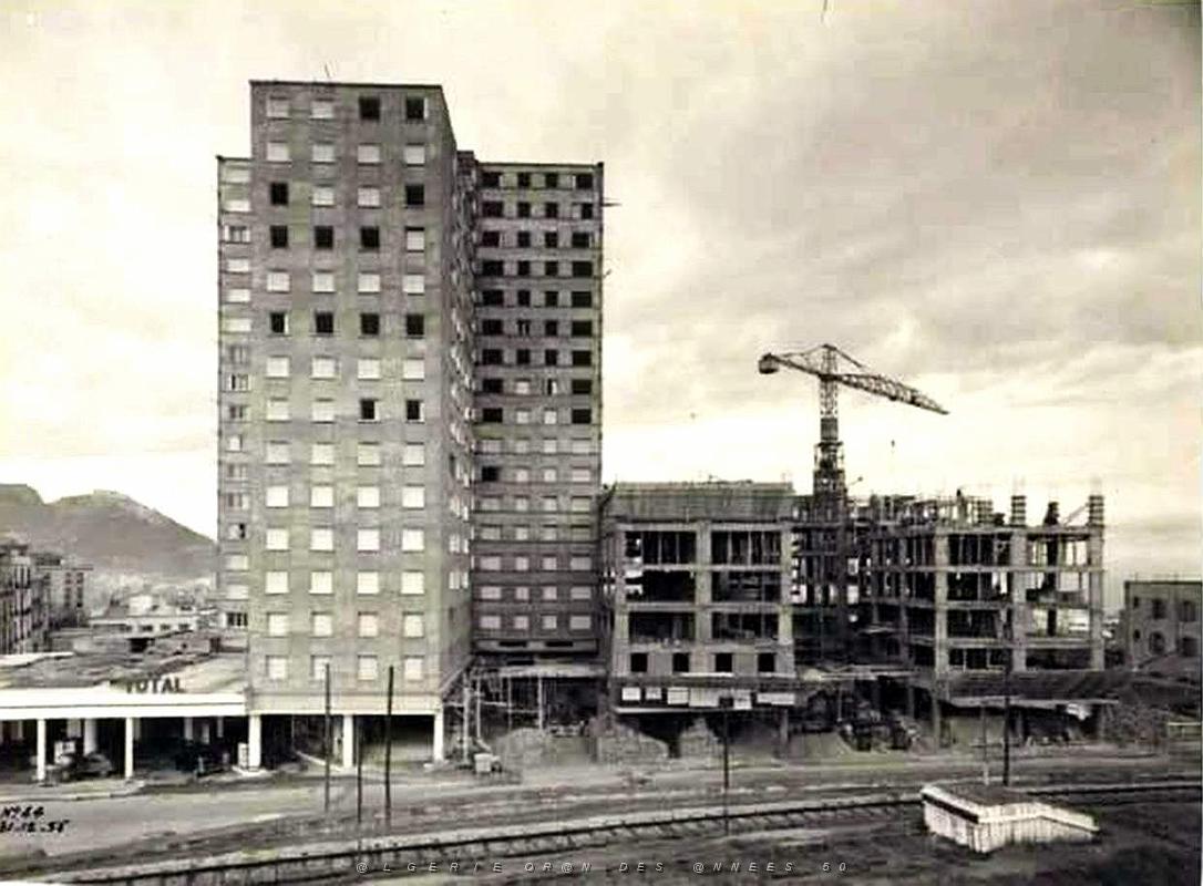 Cite Perret 11.jpg